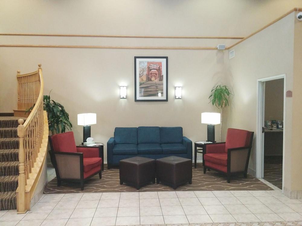 Comfort Suites Airport Boise Exterior photo